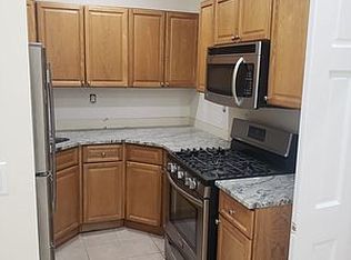 797 4th Ave #3, Brooklyn, NY 11232