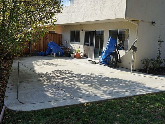 Large Patio Area Off Kitchen & Family Rm