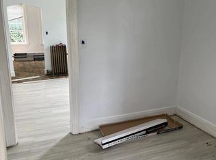 70-12 67th Pl FLOOR 2, Ridgewood, NY 11385