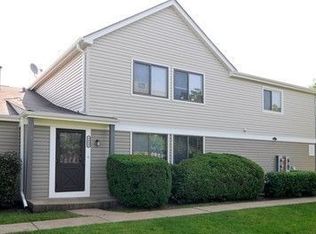 2194 N Ginger Creek Dr #29B, Palatine, IL 60074