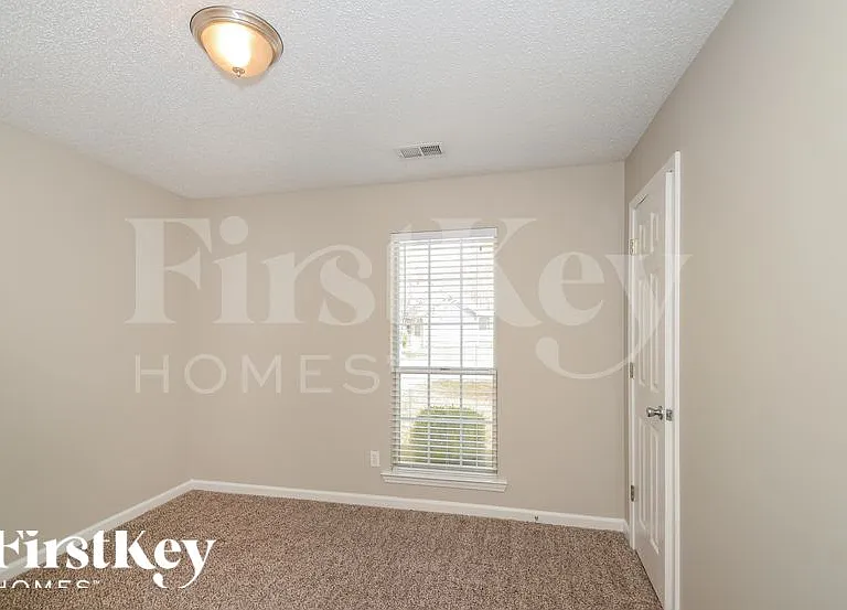 125 Cedar Bend Dr — Photo 15