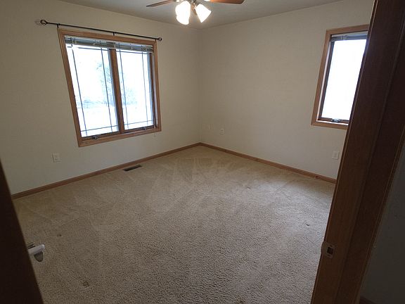 4th image of 712 N 30th Ave