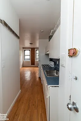 Rented by Brown Harris Stevens | media 14