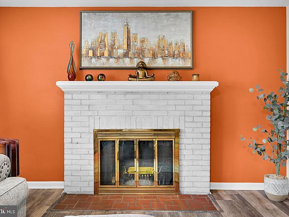 5th image of 3832 Bonnymead Cir