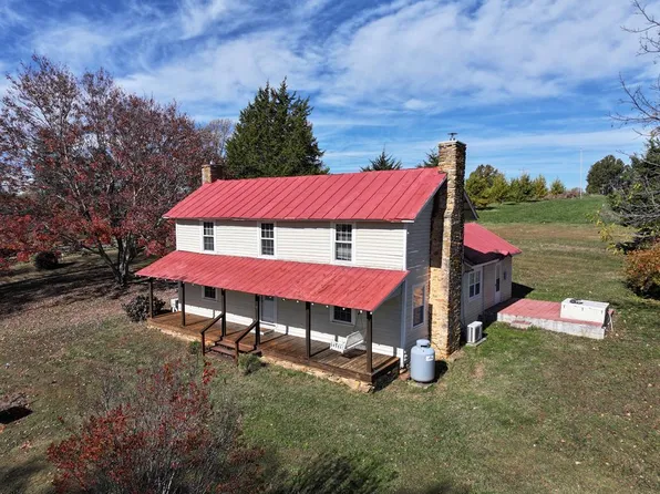 3374 Salem Hwy, Stuart, VA 24171