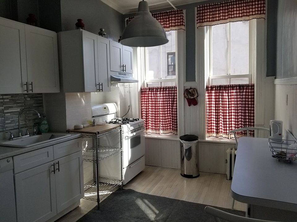 1st image of 333 Henry St #3F