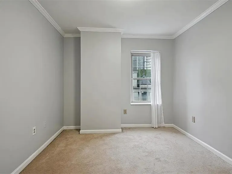 199 14th St NE #210 — Photo 8