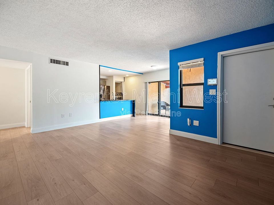 1st image of 201 W Park Dr APT 102-2