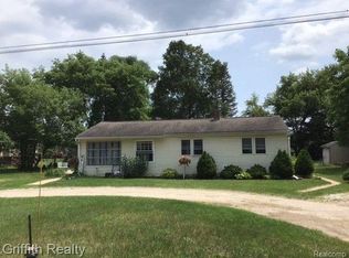 2125 Norton Rd, Howell, MI 48843