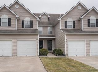 9733 N Lewis Ave, Kansas City, MO 64157