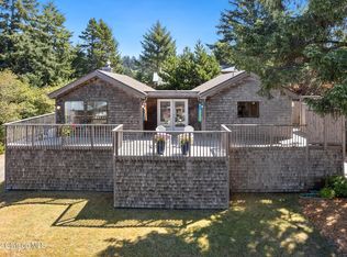 262 University Ave, Manzanita, OR 97130