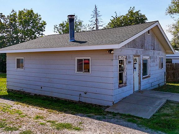 3rd image of 56542 State Highway 212