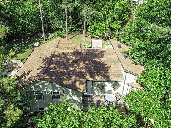 2nd image of 2046 Maier Ct