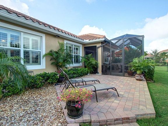 3rd image of 3615 Ayrshire Cir