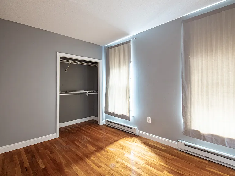 6 Monmouth St #202 — Photo 10