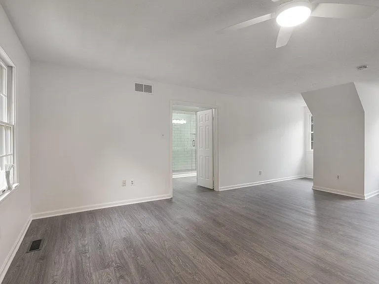 91 Premier Ct — Photo 25