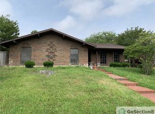 1405 Springbrook Dr, Mesquite, TX 75149