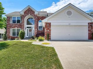1465 Hawkins Meadow Dr, Fenton, MO 63026