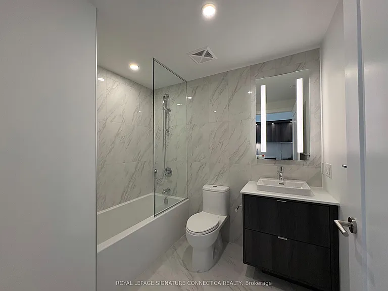 858 Dupont St #607 — Photo 13