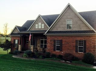 6218 Woodbridge Trl, Georgetown, IN 47122