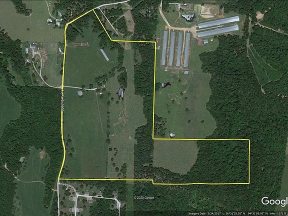 4th image of 1602 Hilltop Rd