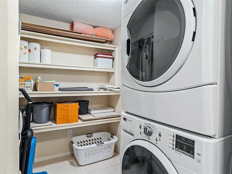 8770 Midnight Pass Rd #402B — Photo 25