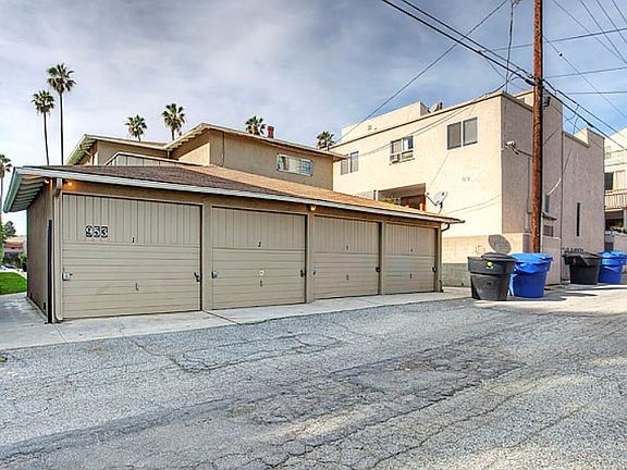 4th image of 953 21st St APT D