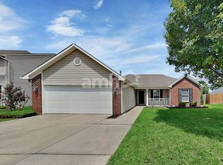 970 Foxtail Dr, Franklin, IN 46131