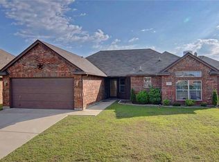 712 Blue Marlin Dr, Burleson, TX 76028