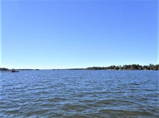 1140 Striper Dr, Manning, SC 29102