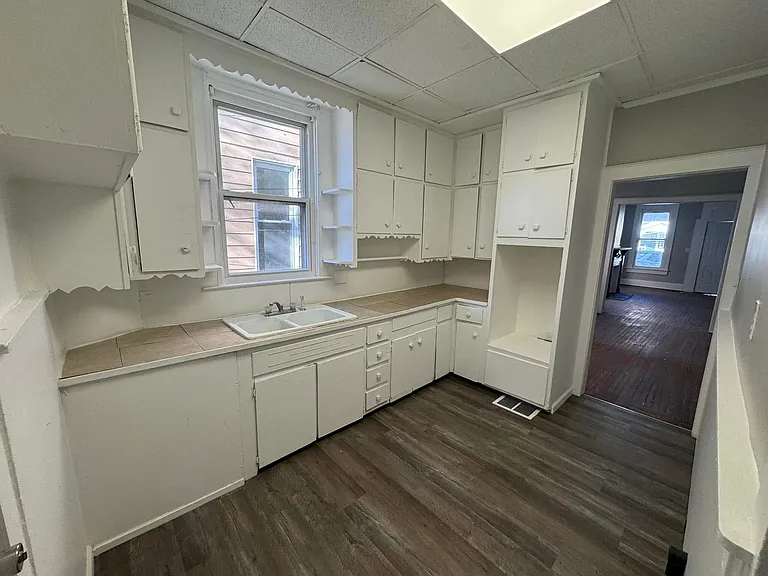 528 Forest Ave #532 — Photo 4