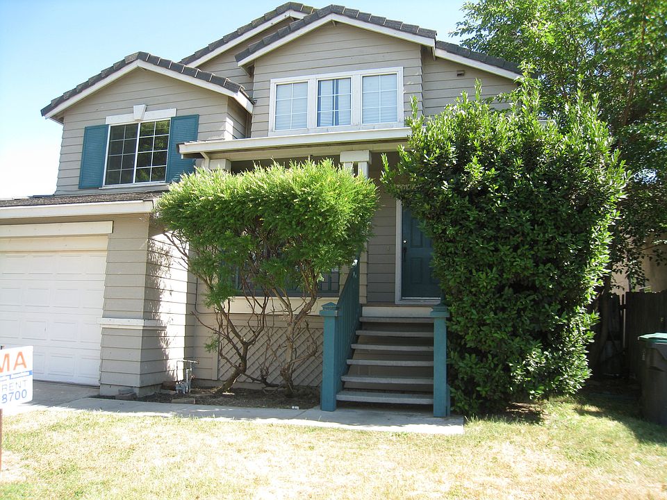 1st image of 3824 Steve Lillie Cir