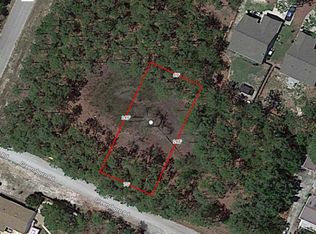 19 S Greensboro Rd, Southport, NC 28461