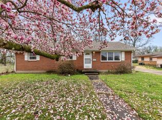 933 Lora Ave, Sikeston, MO 63801