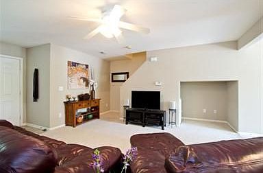 5th image of 7755 S Kittredge Ct