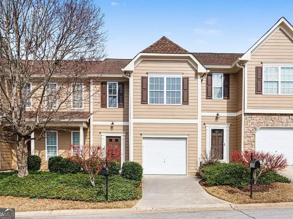 6632 Splashwater Dr, Flowery Branch, GA 30542