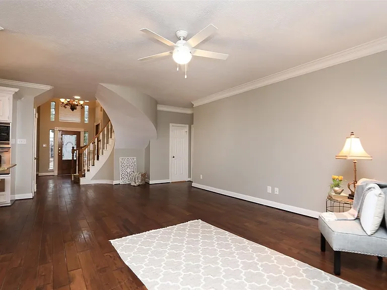 7906 Tizerton Ct — Photo 17