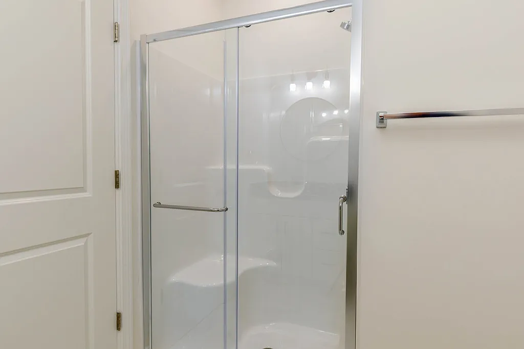 2 bed, 892 sqft, $2,495 — Photo 3