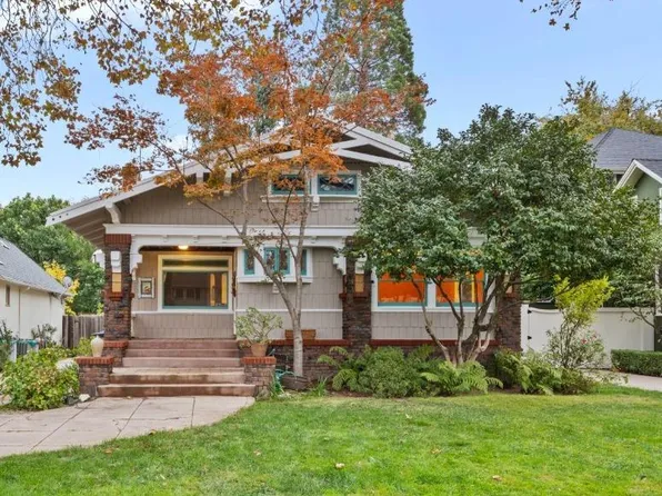 1207 40th St, Sacramento, CA 95819