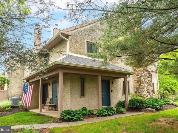 1644 Spring Mill Ct, Yardley, PA 19067