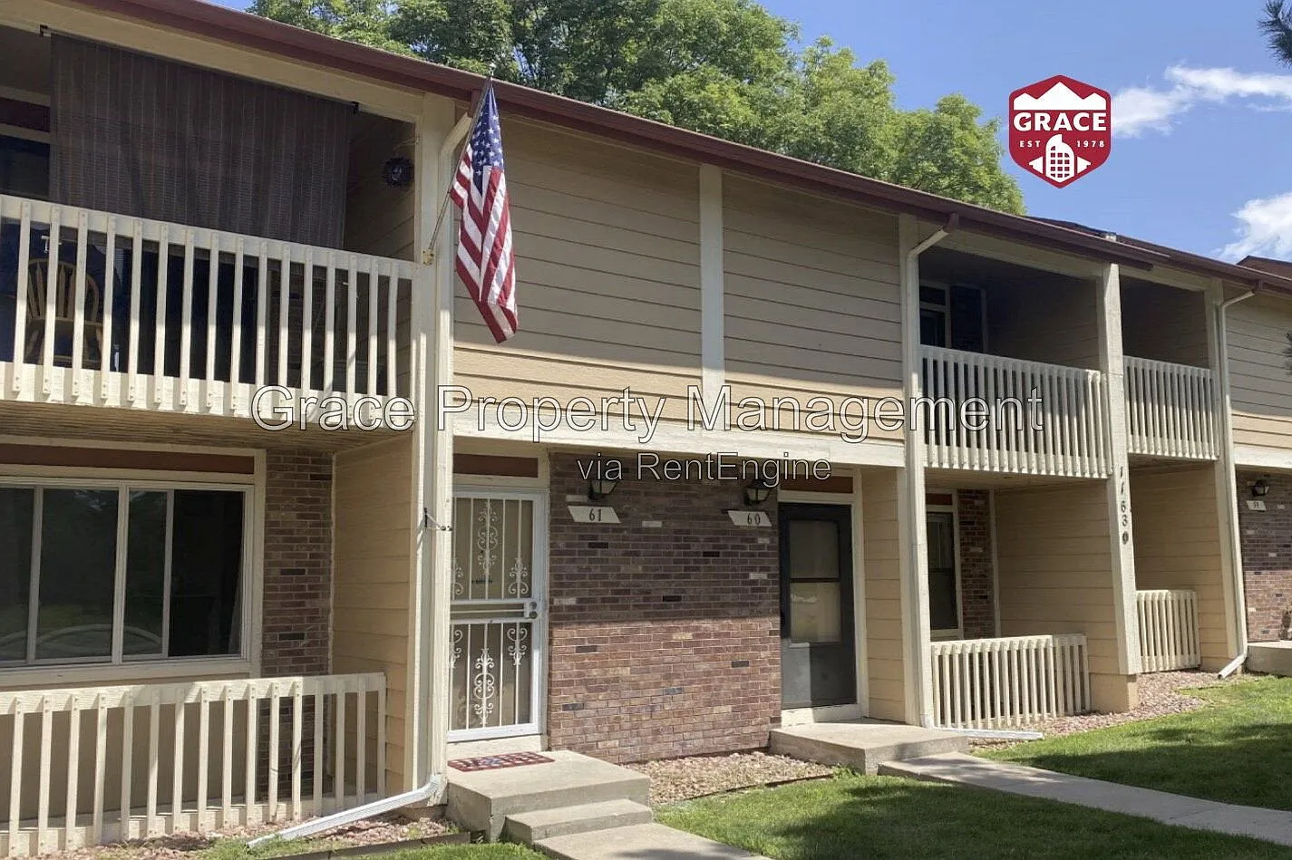 2 bed, 1.5 bath, 1196 sqft, $1,650 — Photo 1