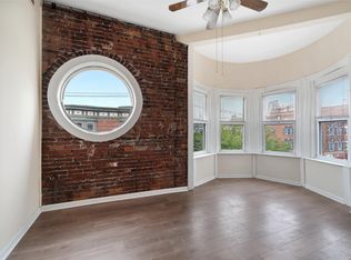 701 S 4th St #3F, Philadelphia, PA 19147