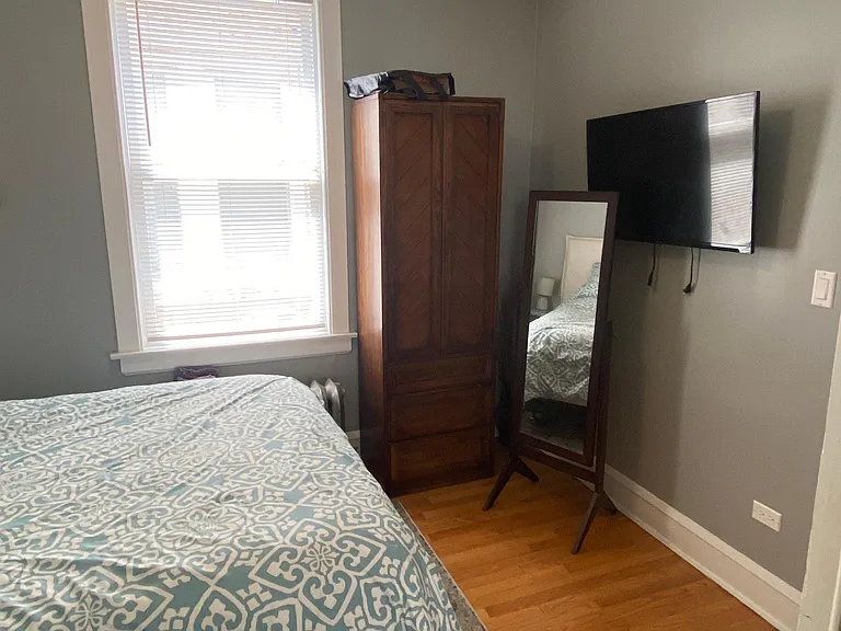 3027 N Davlin Ct #2 — Photo 18