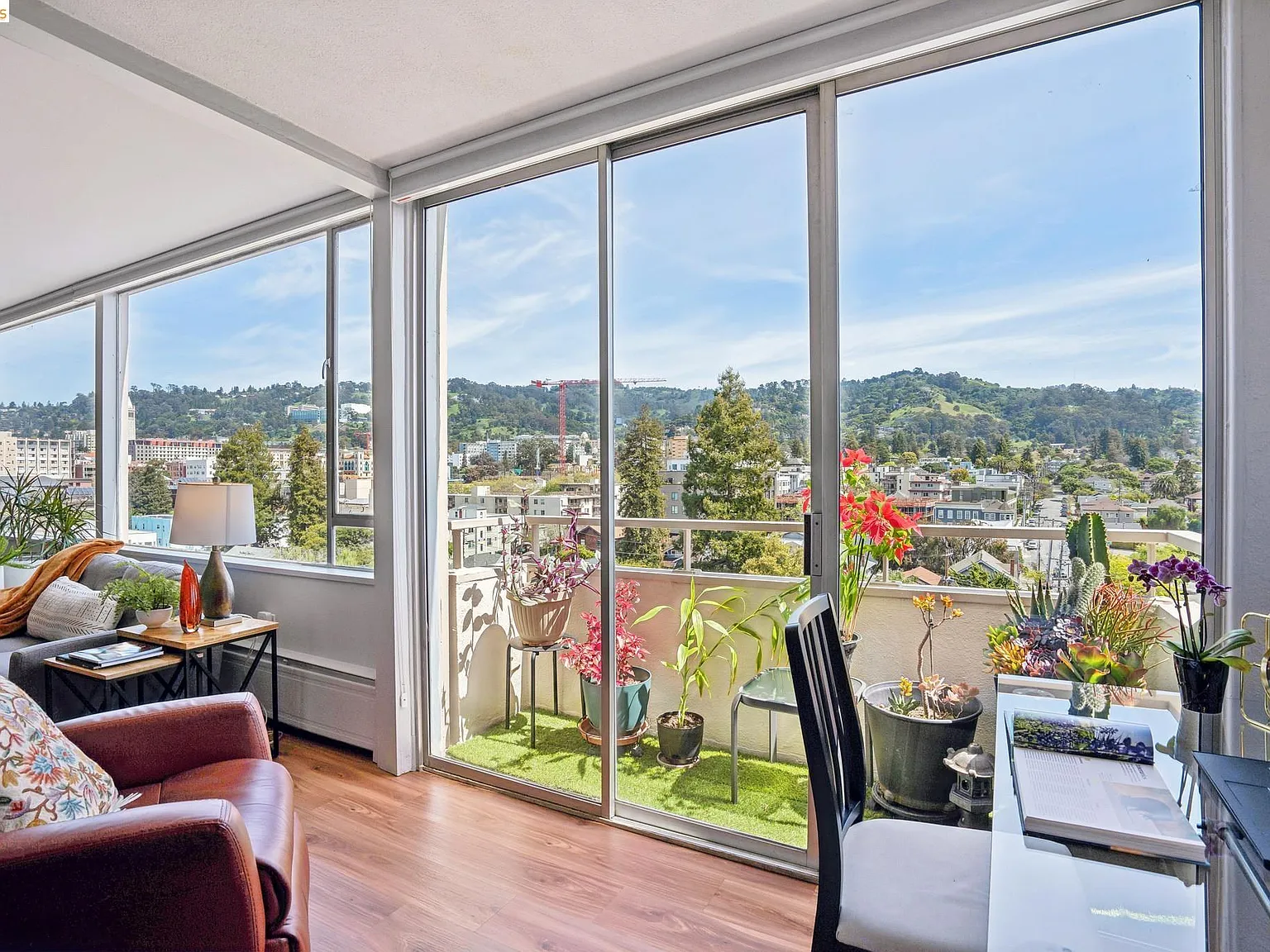 Berkeley Townhomes — Photo 2