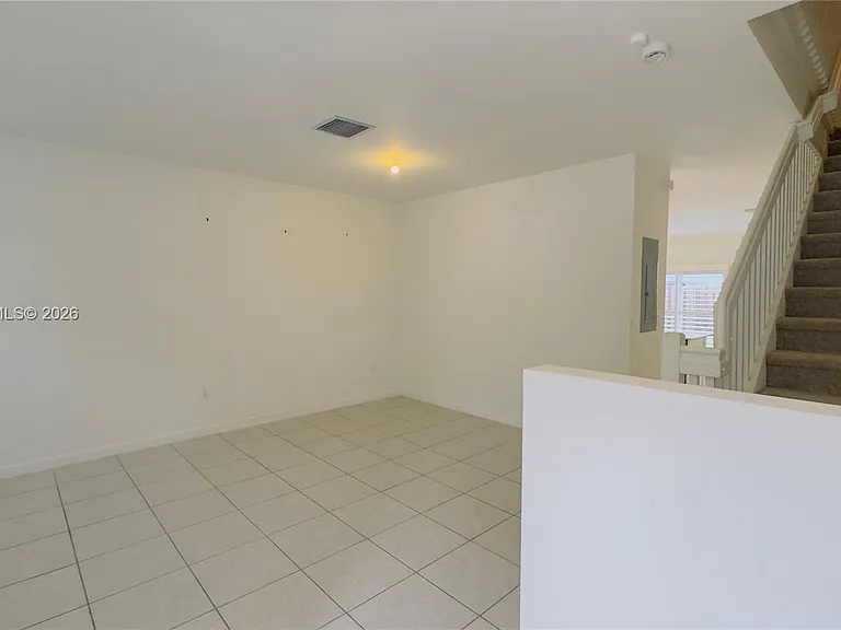 16272 SW 291st St — Photo 3