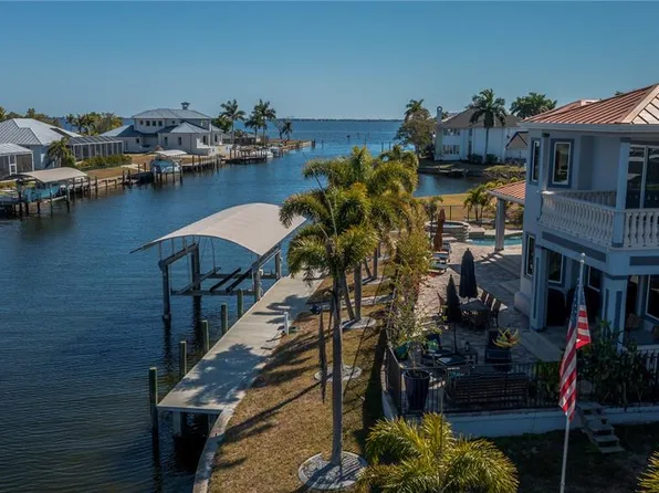 290 Tait Ter SE, Port Charlotte, FL 33952