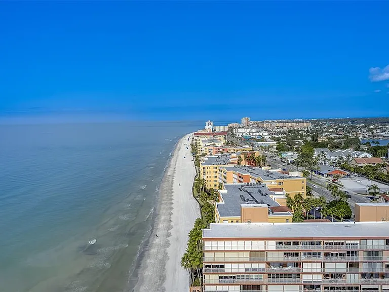16700 Gulf Blvd #624 — Photo 49