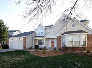 1551 Englebrook Dr, Ballwin, MO
