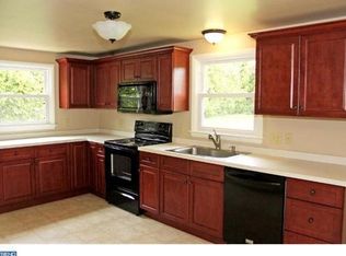 1512 New Holland Rd, Shillington, PA 19607