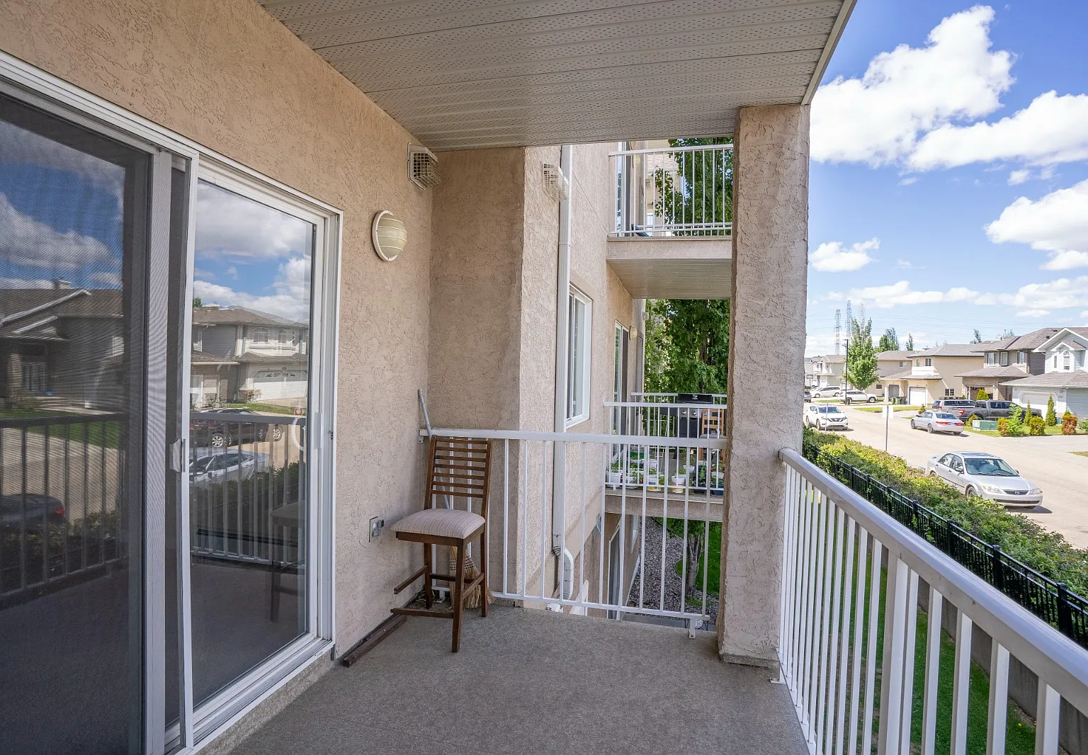 1 bed, 638 sqft, $1,300 — Photo 4